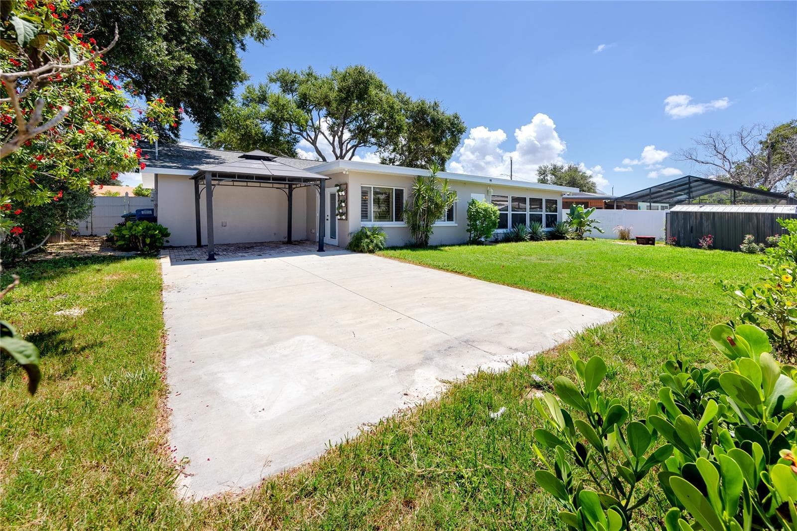 Shed with parking pad - 1744 HARBOR CIR E, LARGO