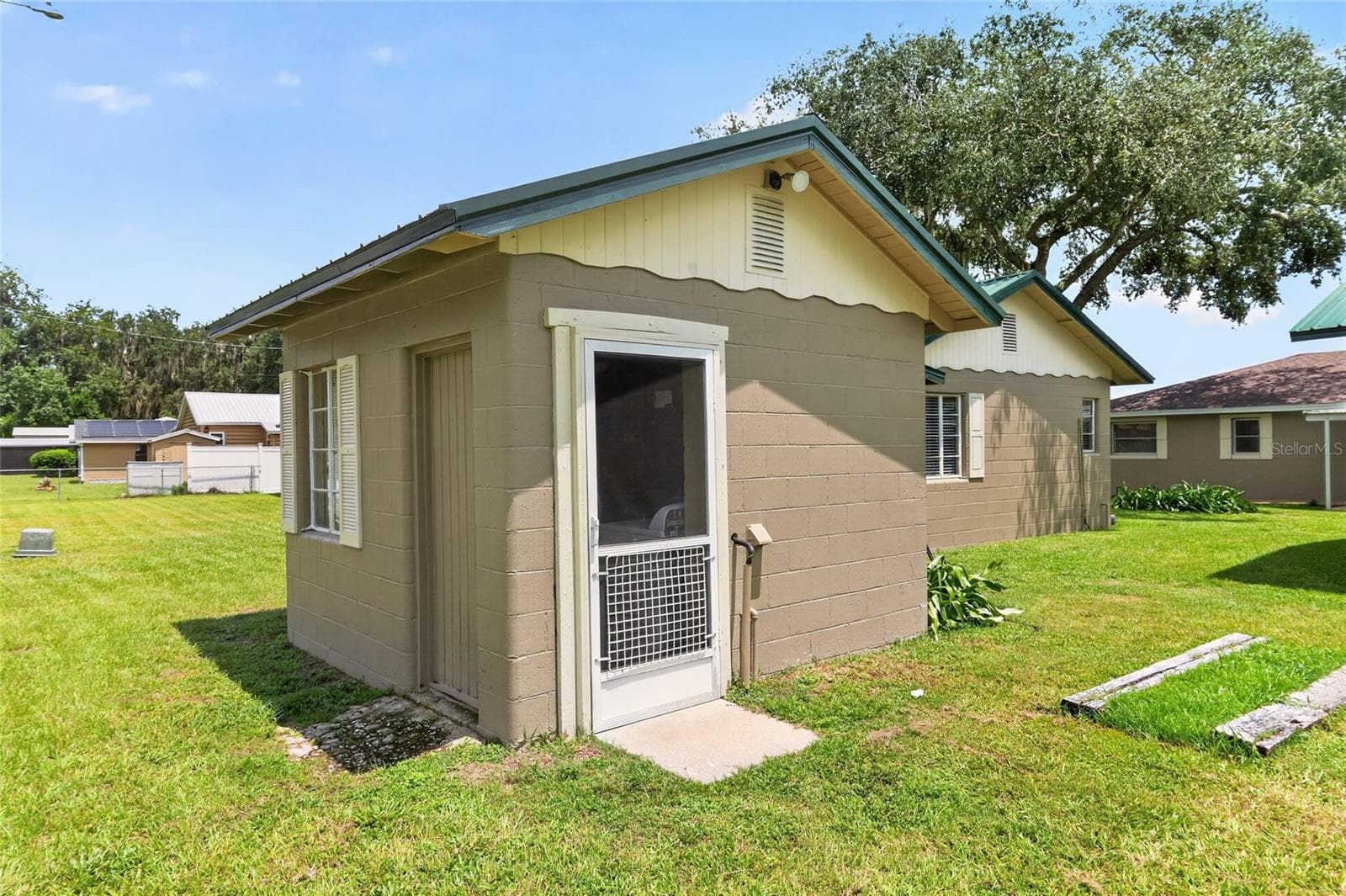Laundry Facilities - 2489 N LAKEFRONT DR, HERNANDO