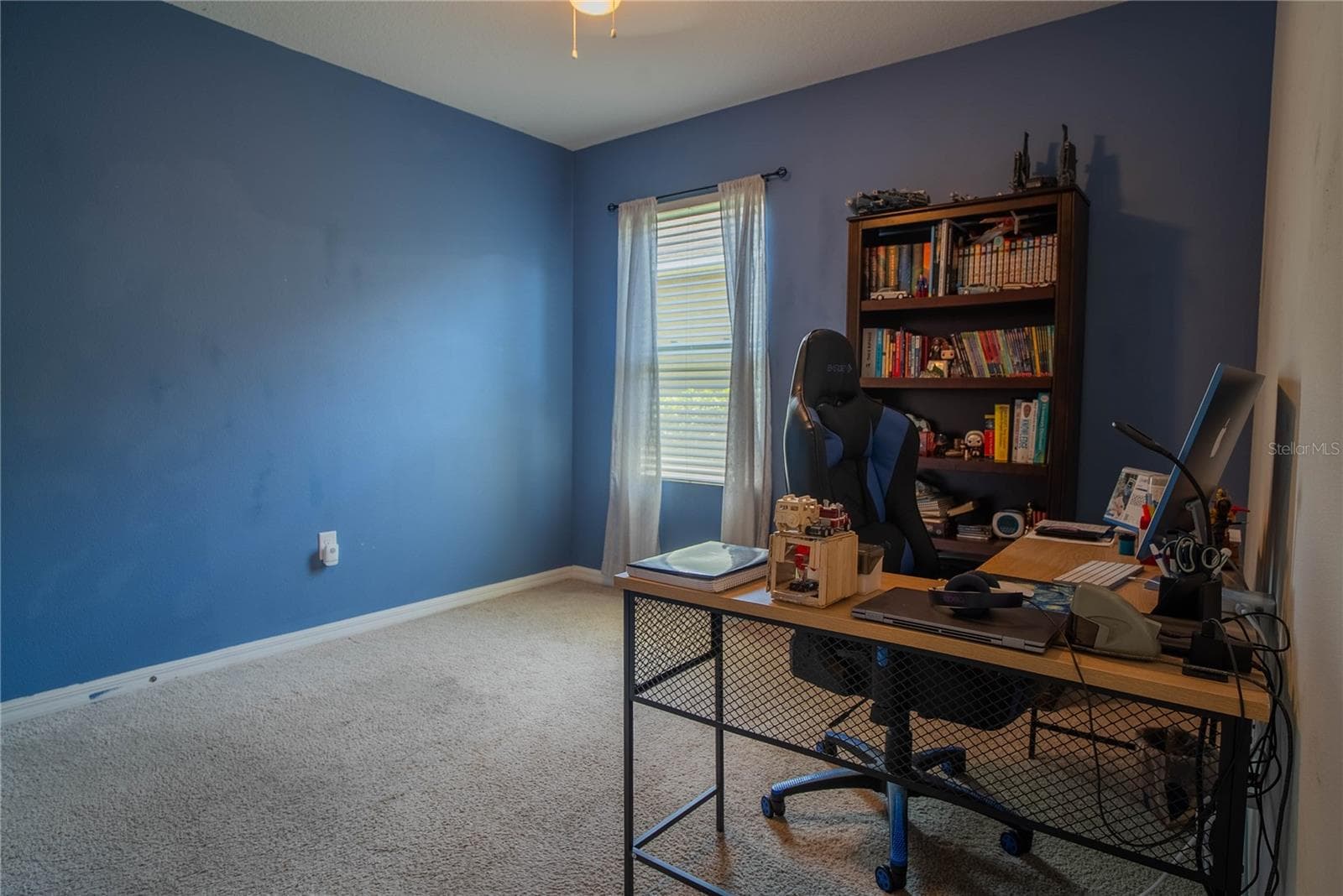 Room #1 - 373 ABERDEEN DR, DAVENPORT