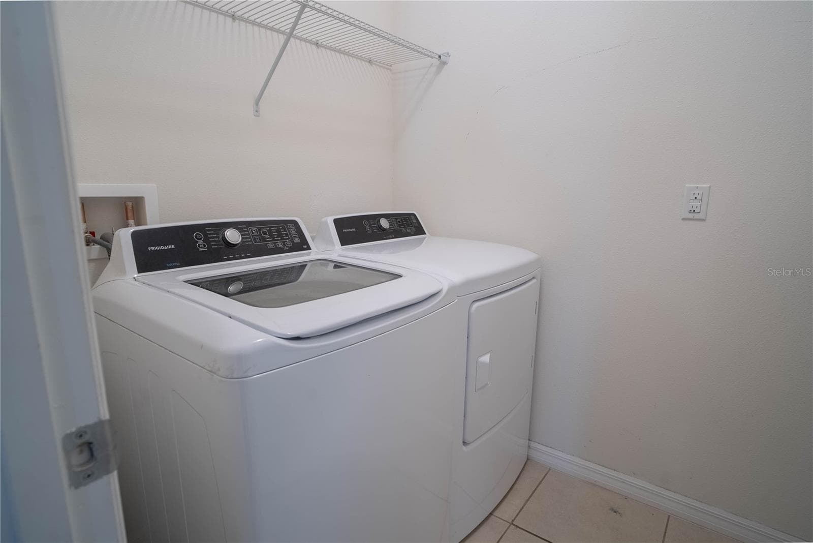 Landry room - 373 ABERDEEN DR, DAVENPORT