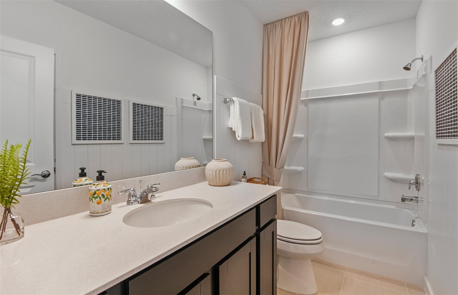 Model Representation - 5266 CURRANT ST, LAKELAND