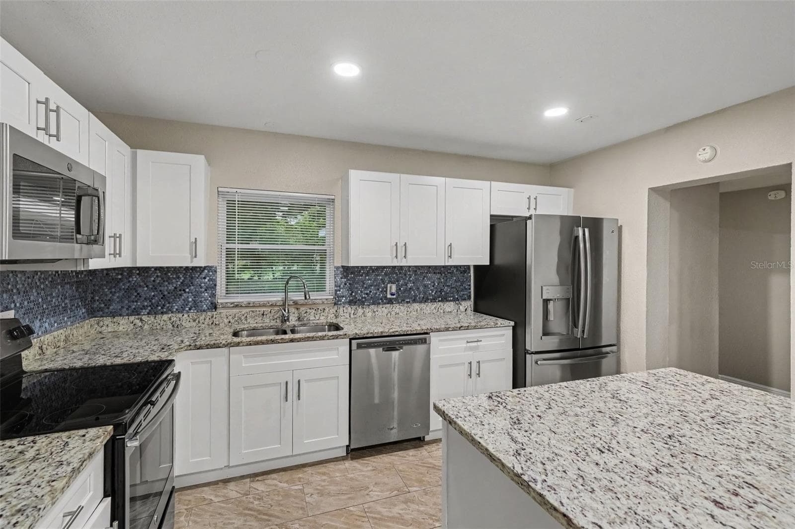 Single Family Residence at 1339 E JACKSON AVE, MOUNT DORA, photo 5 of 21