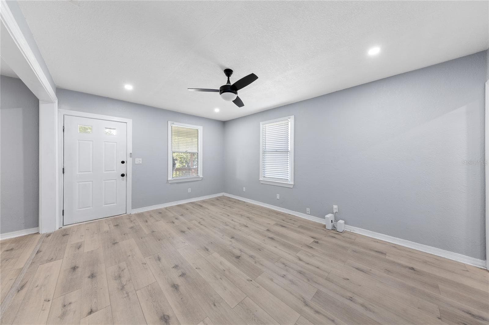 Single Family Residence at 3861 GALICIA RD, JACKSONVILLE, photo 4 of 41