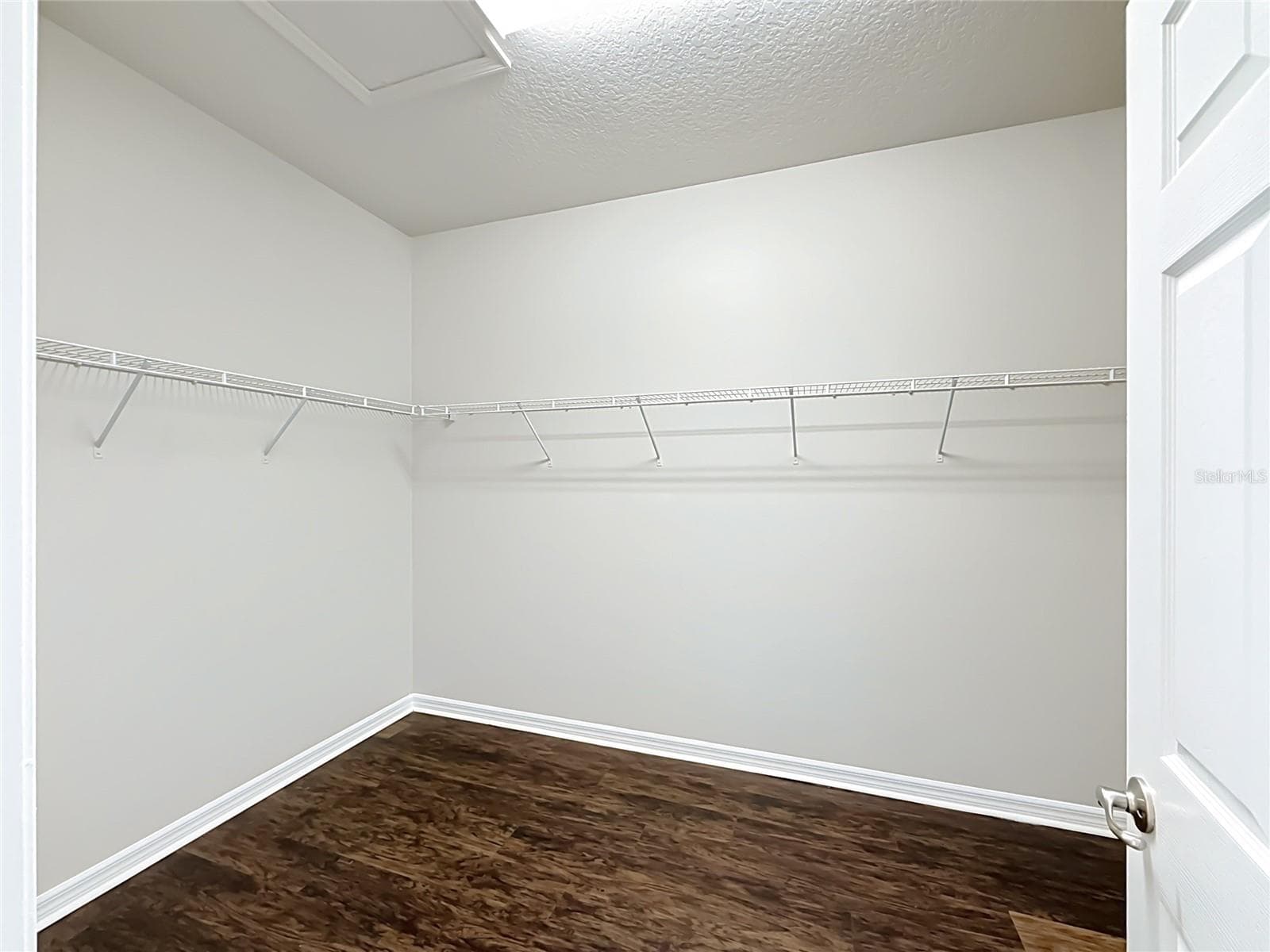 Single Family Residence at 3319 BETHPAGE LOOP, MOUNT DORA, photo 20 of 44