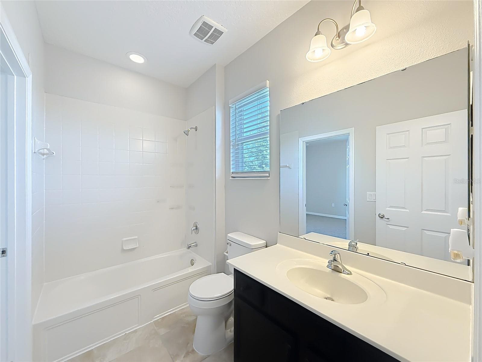 Single Family Residence at 3319 BETHPAGE LOOP, MOUNT DORA, photo 29 of 44
