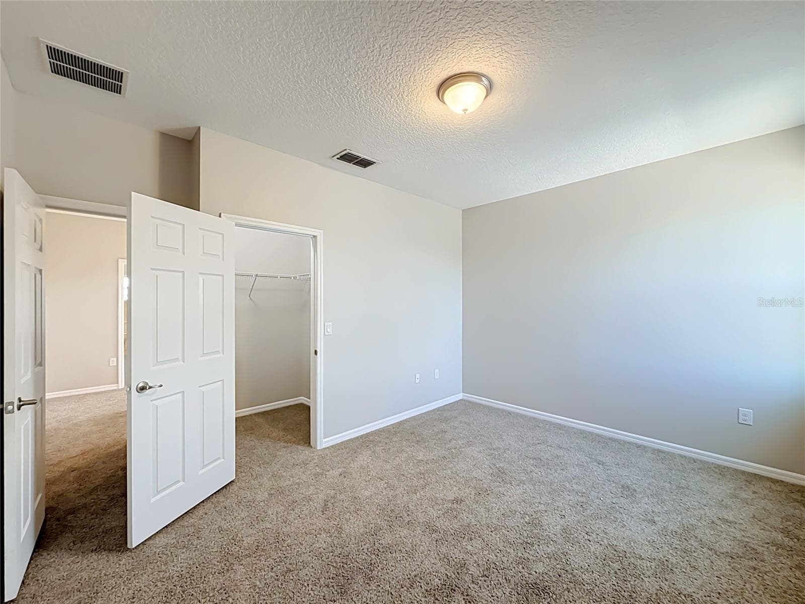 Single Family Residence at 3319 BETHPAGE LOOP, MOUNT DORA, photo 32 of 44