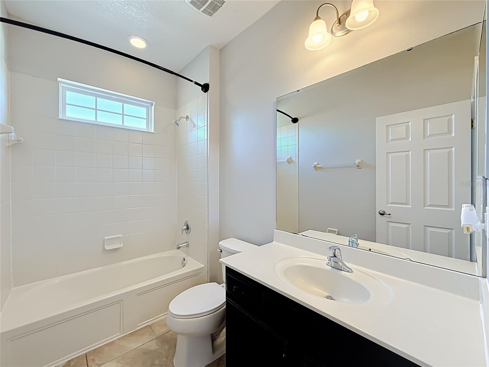 Single Family Residence at 3319 BETHPAGE LOOP, MOUNT DORA, photo 37 of 44