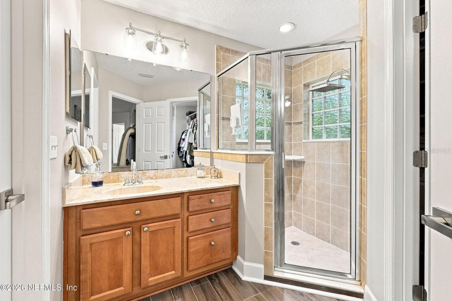 Bath - 2336 YELLOW JASMINE LN, FLEMING ISLAND