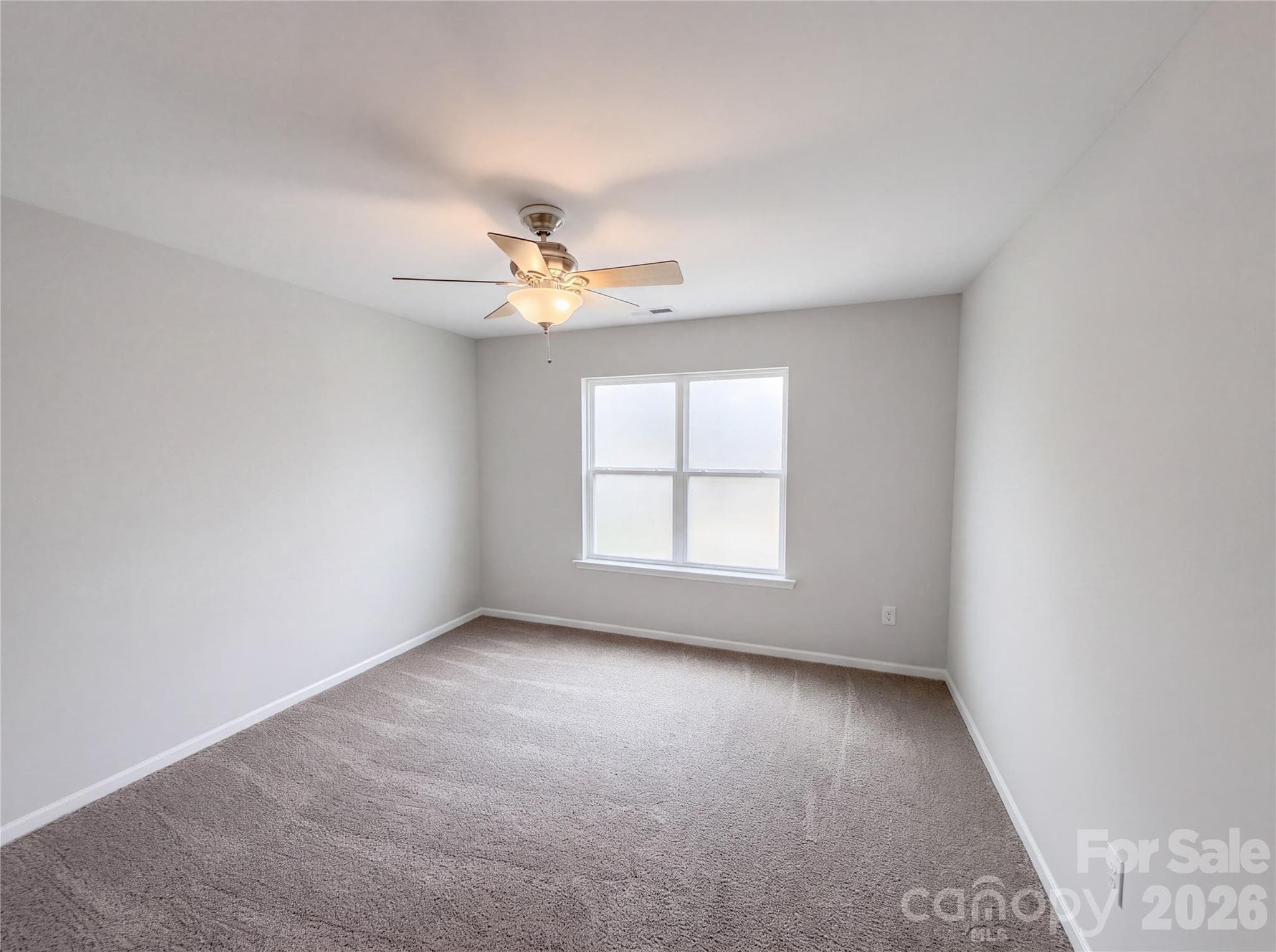 Single Family Residence at 209 Silver Birch Lane, Mount Holly, photo 14 of 19
