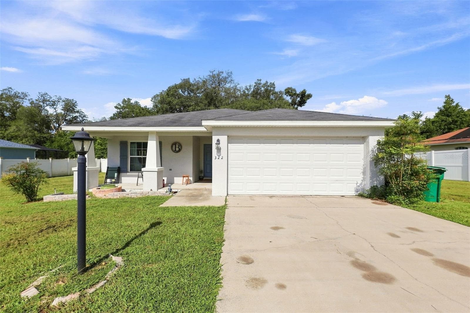 322 WOODS LANDING DR