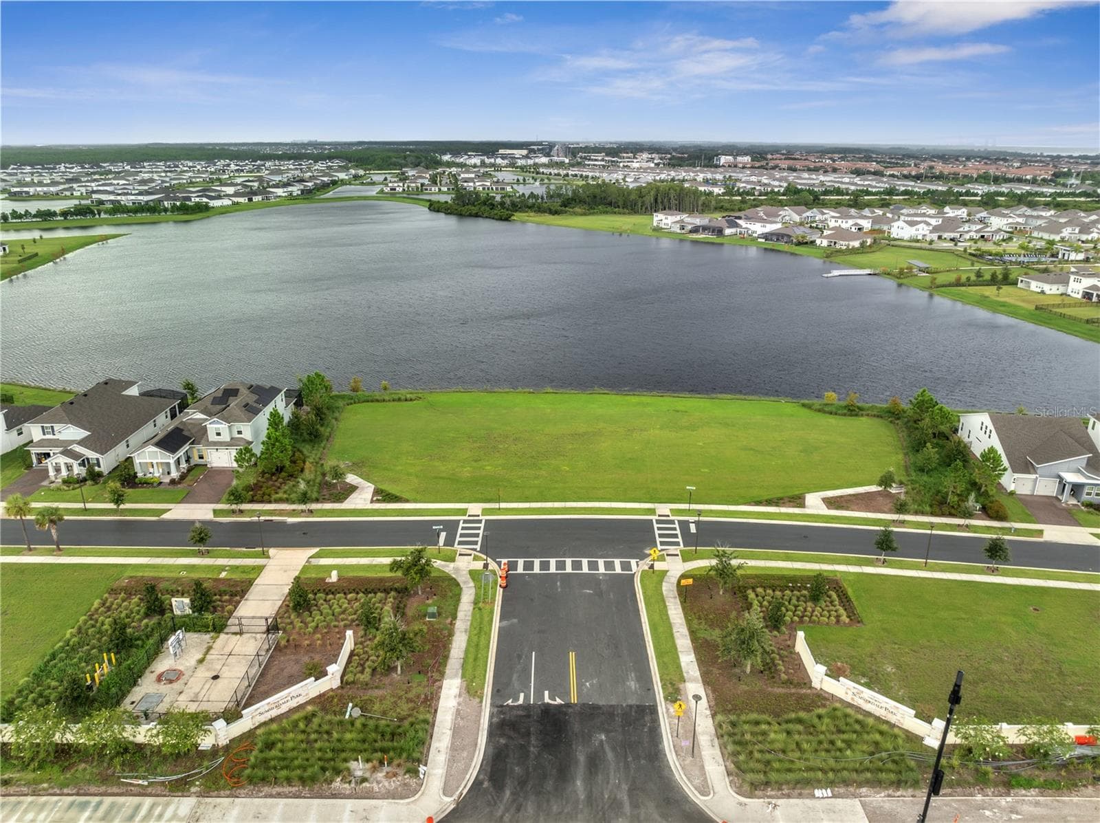 lake overview - 19062 BLUELEAF ST, ORLANDO