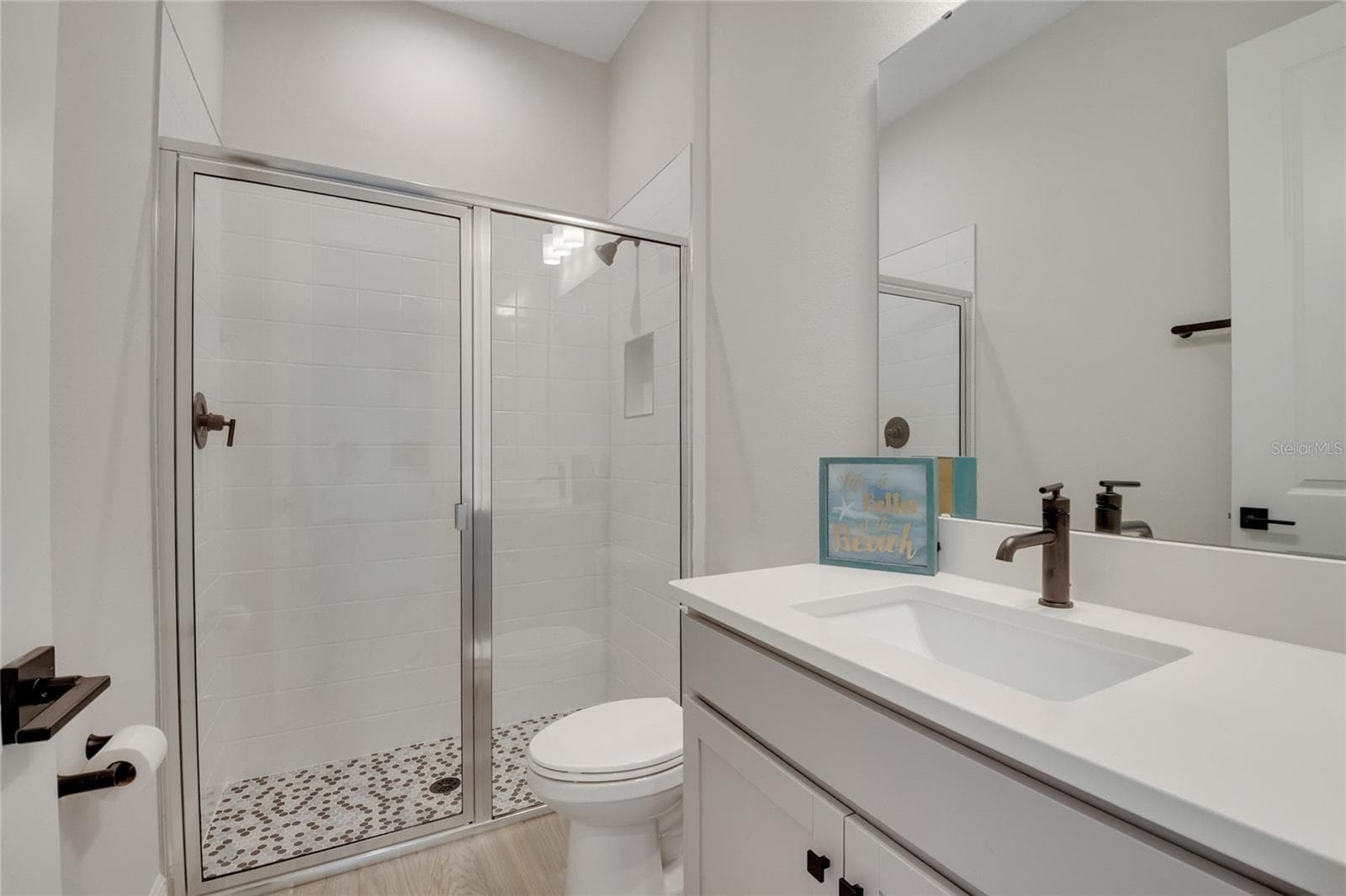 4th bathroom - 19062 BLUELEAF ST, ORLANDO