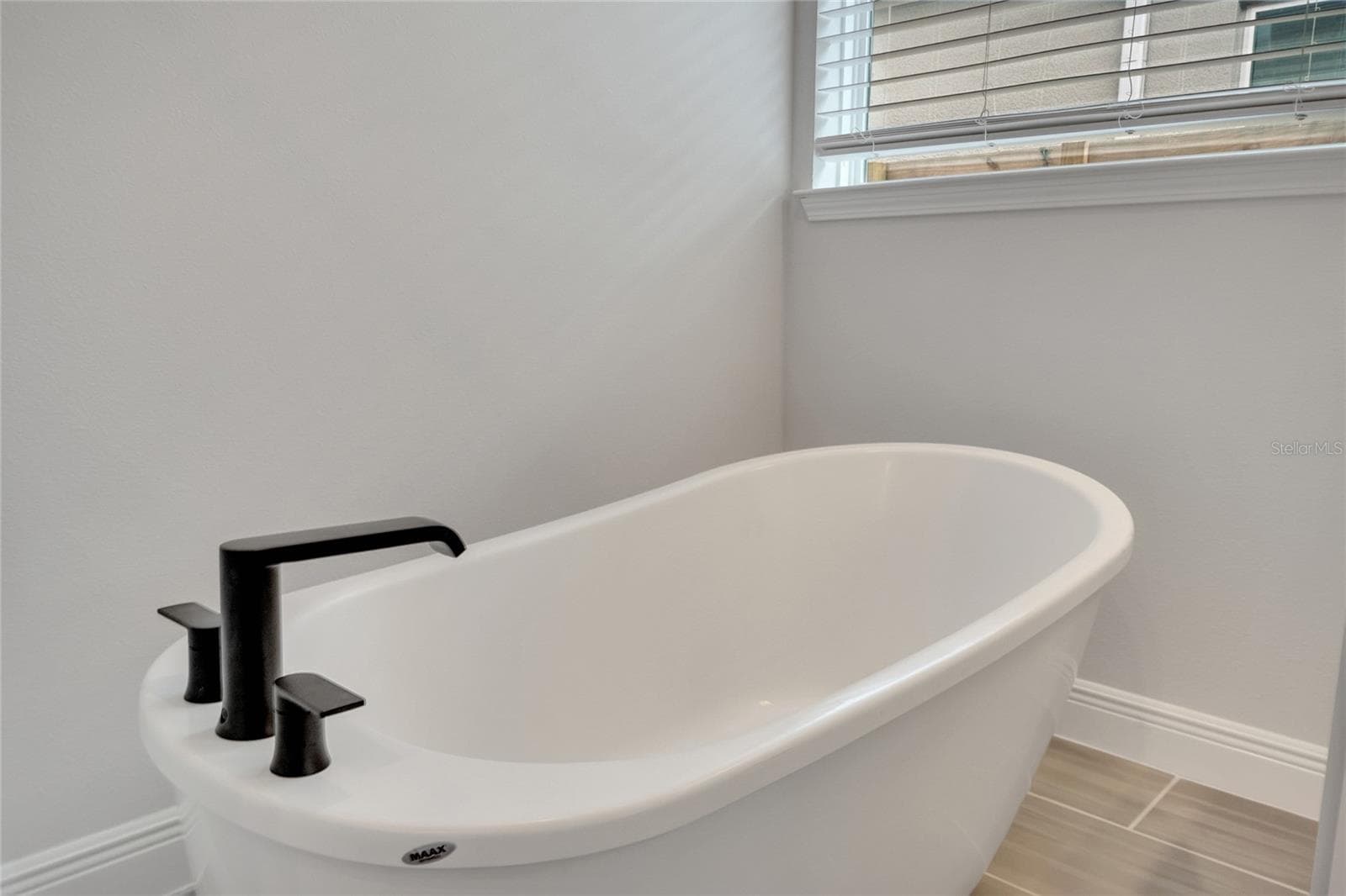 primary bath - 19062 BLUELEAF ST, ORLANDO