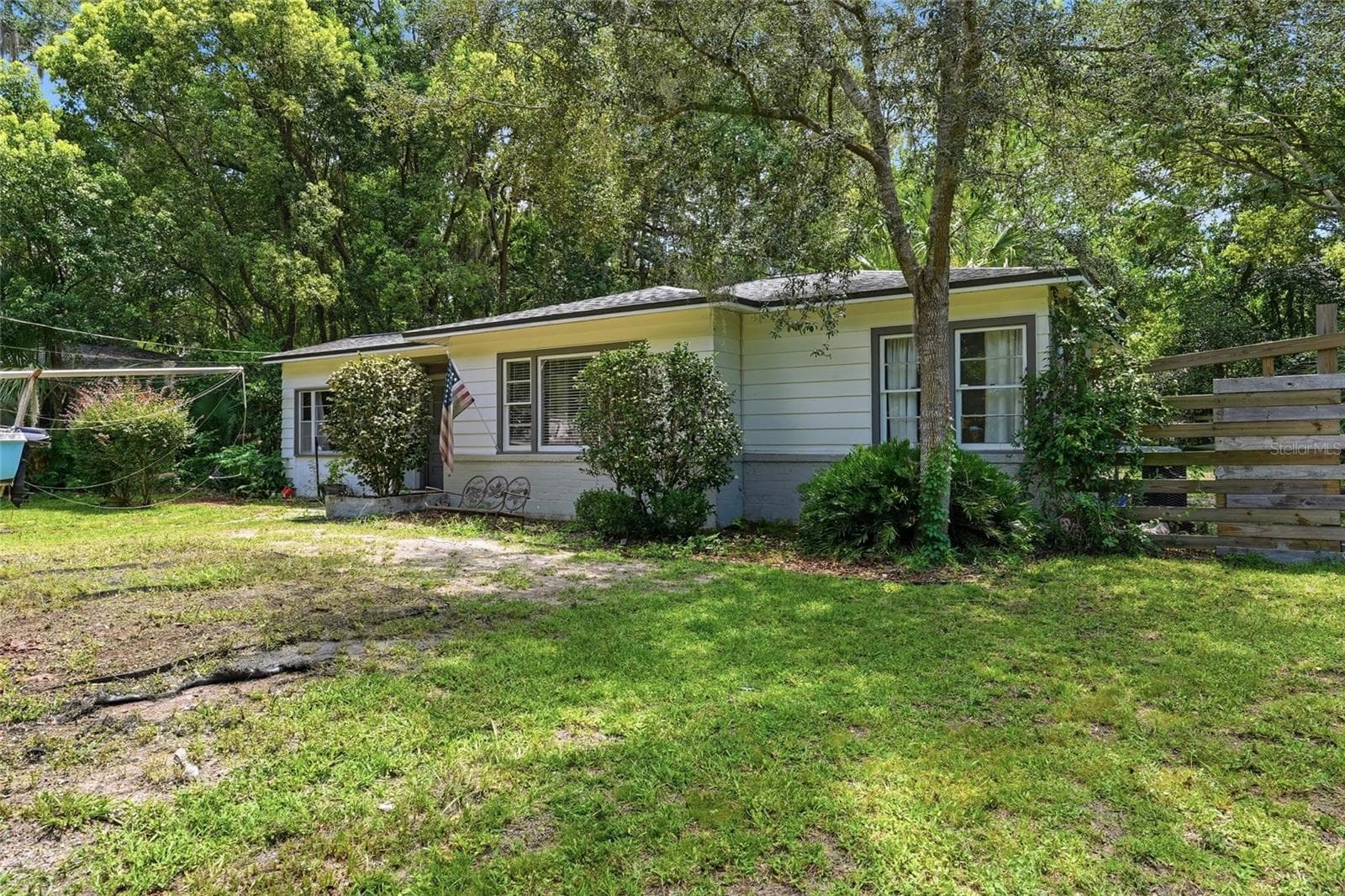 1019 NW 25TH AVE