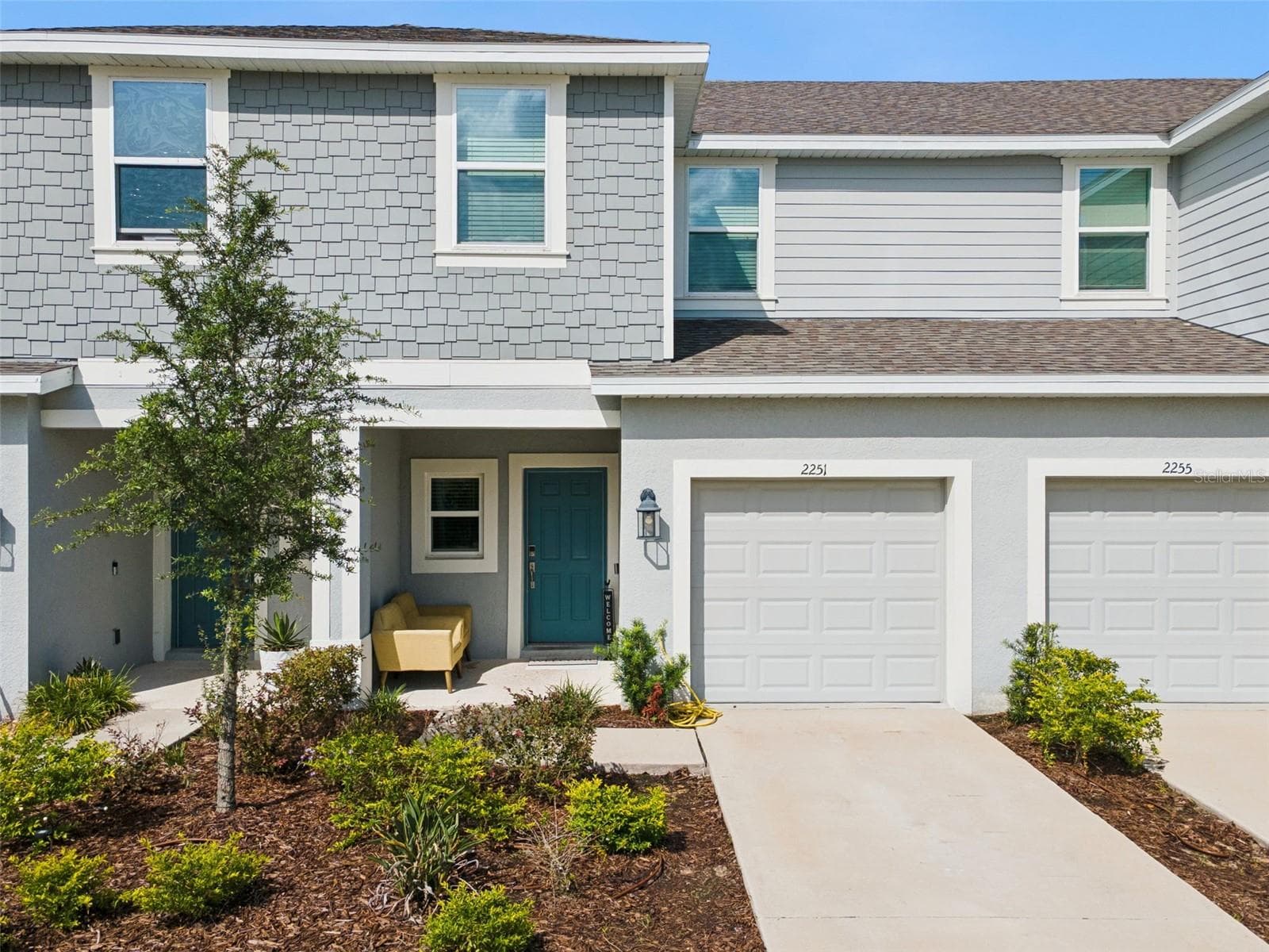2251 PORTRAIT ST