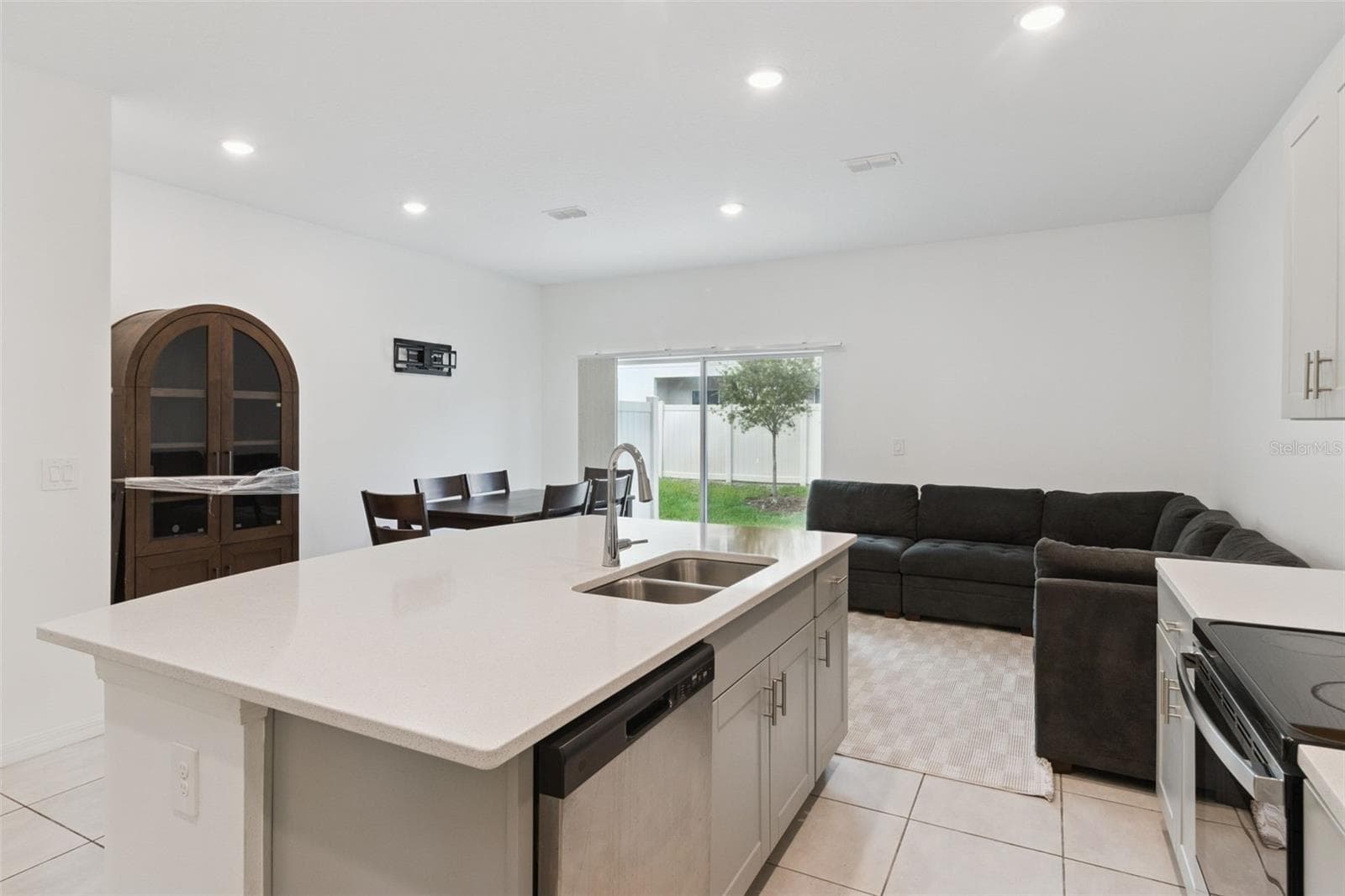 Townhouse at 2251 PORTRAIT ST, POINCIANA, photo 10 of 36