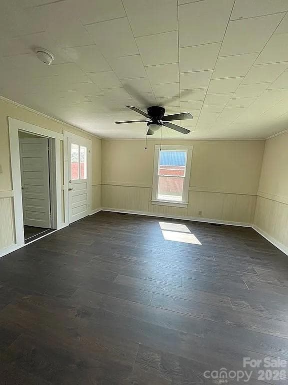 Single Family Residence at 23 Selma Drive, Mooresville, photo 23 of 29