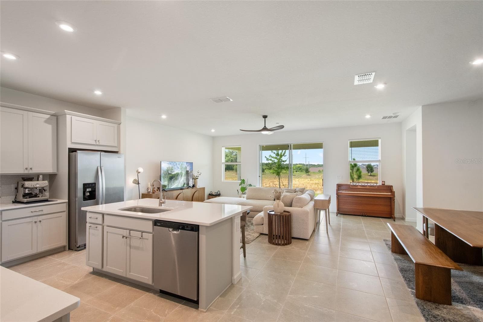 Beautiful unobstructed view of the rear common space that is maintained by the HOA. - 2685 SWEET ACACIA DR, CLERMONT