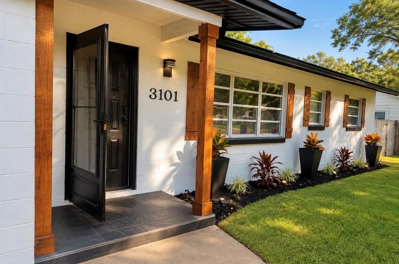 Single Family Residence at 3101 FLOWERTREE RD, BELLE ISLE, photo 6 of 65
