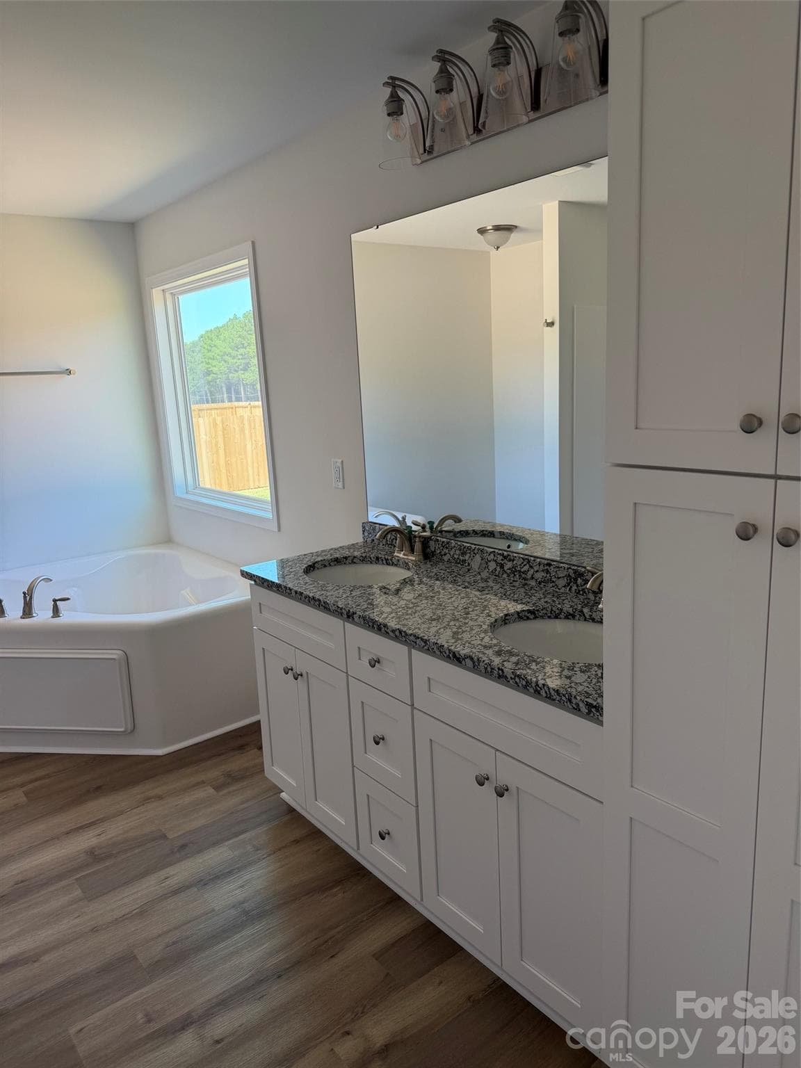 Single Family Residence at 118 Mason Tanner Court, Rock Hill, photo 23 of 25