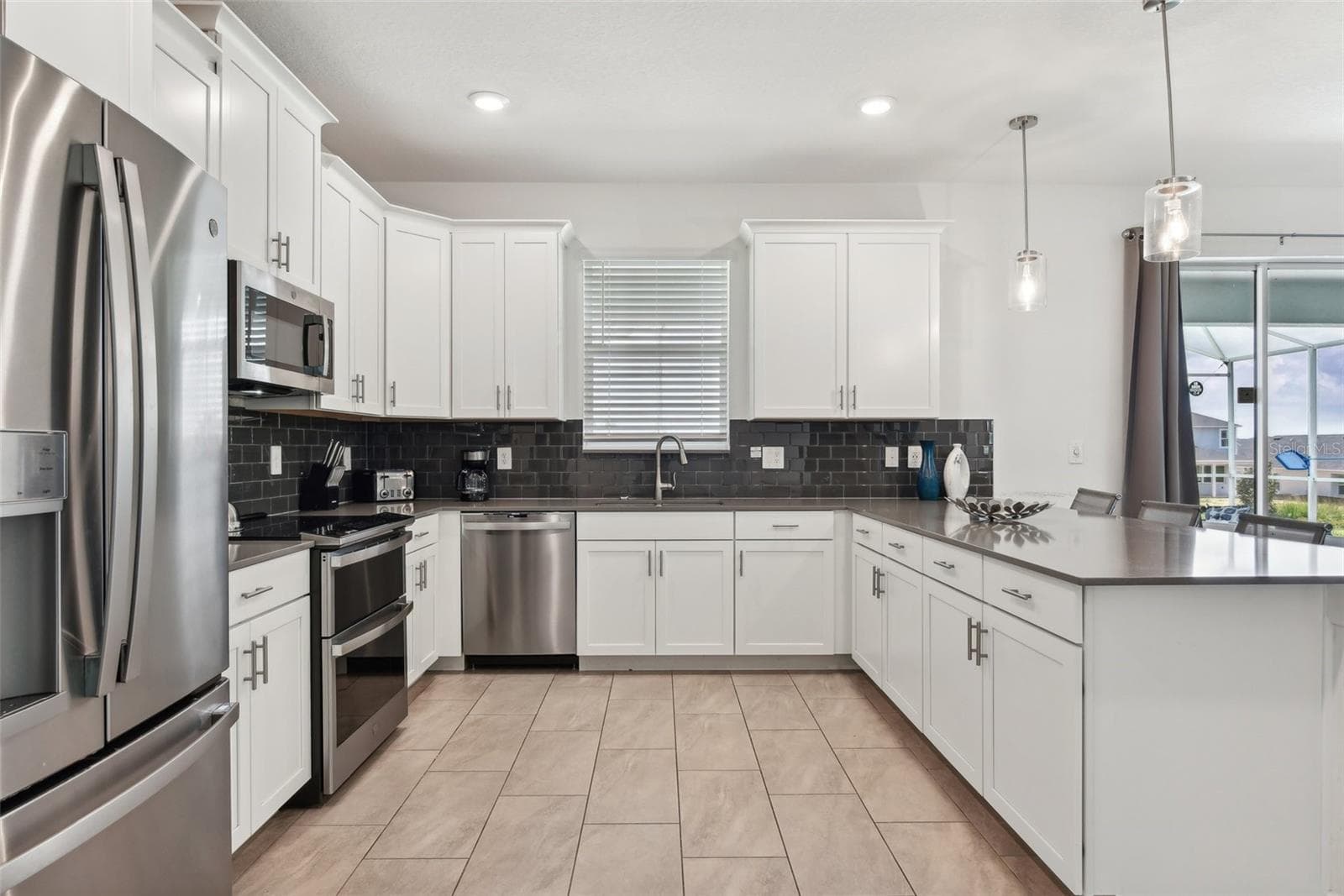 Single Family Residence at 9266 SOMMERSET HILLS DR, DAVENPORT, photo 18 of 92
