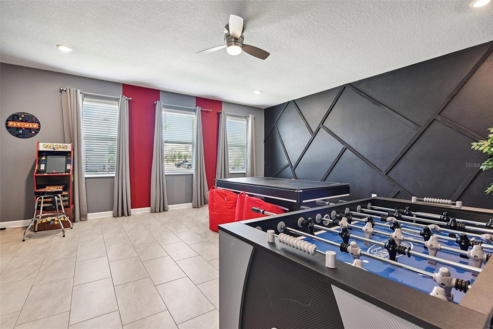 Massive game room - 9266 SOMMERSET HILLS DR, DAVENPORT
