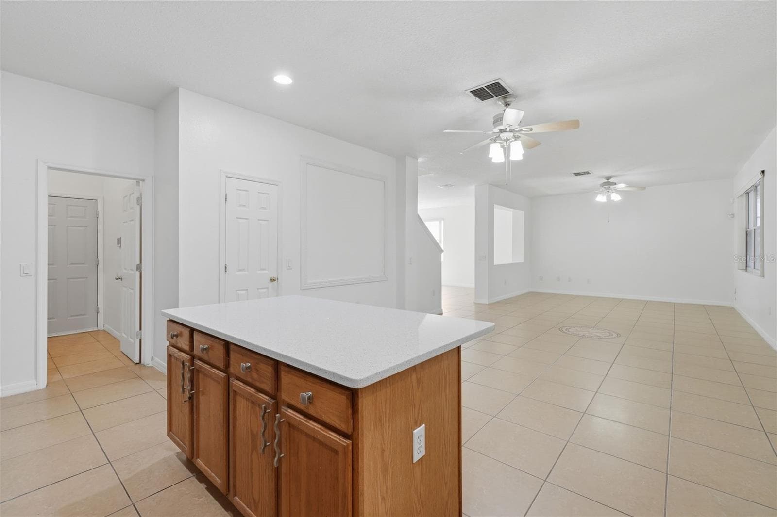 Single Family Residence at 2830 PAYNES PRAIRIE CIR, KISSIMMEE, photo 14 of 42