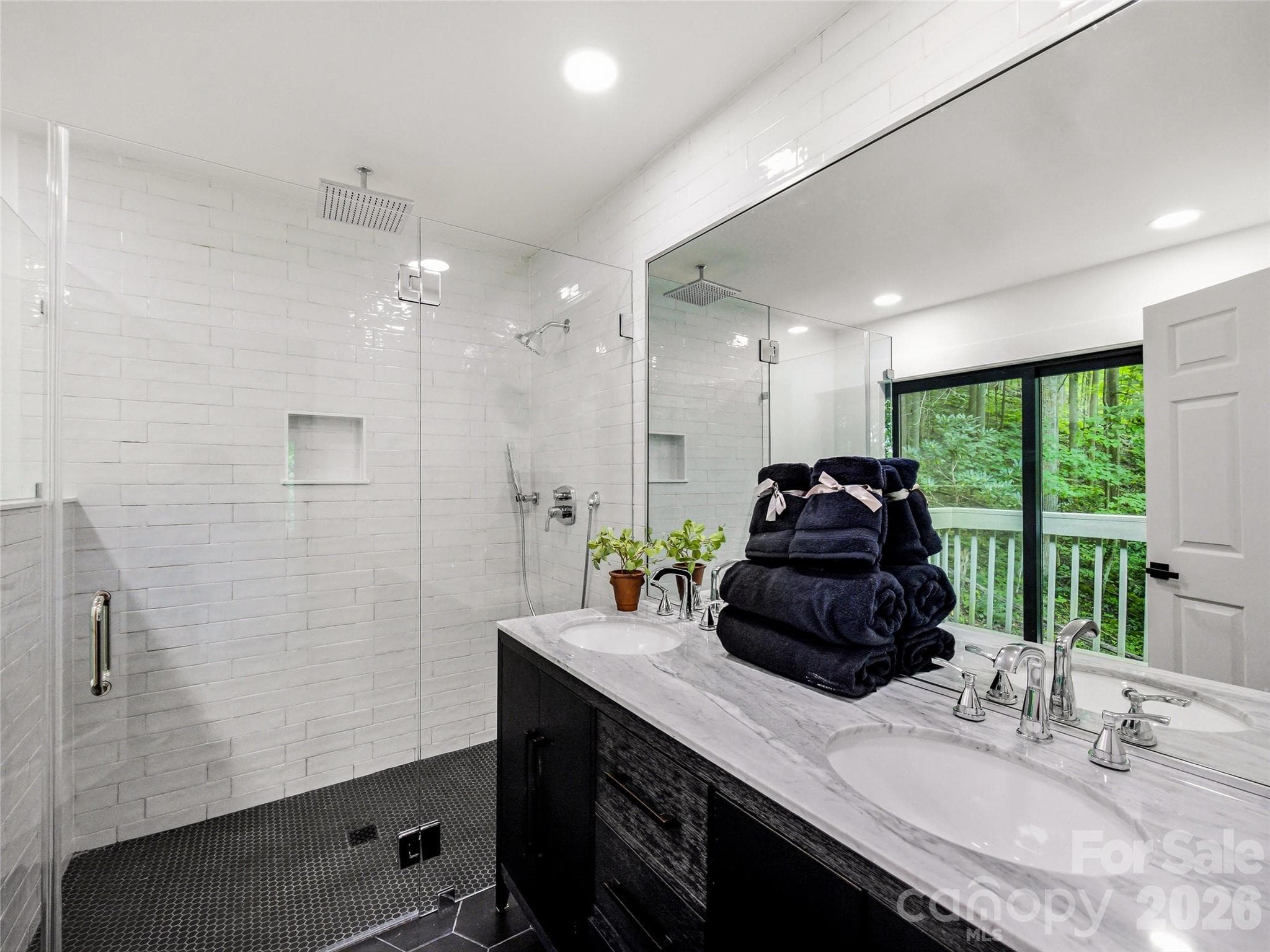 Master bath updated with dual sinks. - 81 Summer Trees Lane, Burnsville
