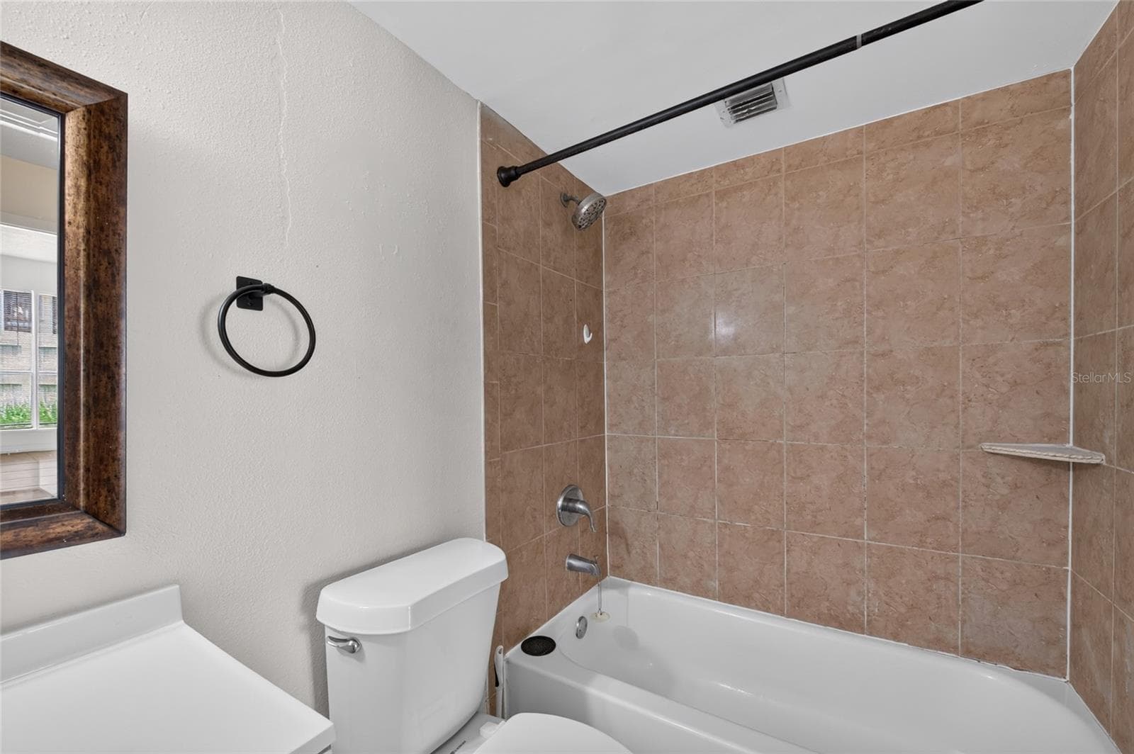 En Suite Bath - 3461 CLARK RD #160, SARASOTA