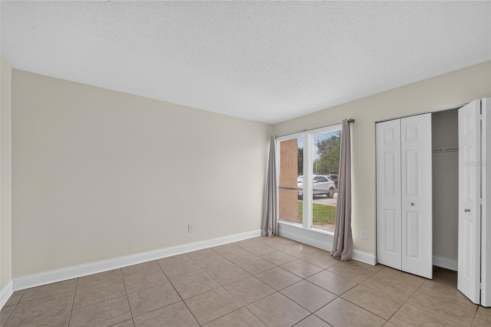2nd Bedroom with lots of light and double closet - 3461 CLARK RD #160, SARASOTA