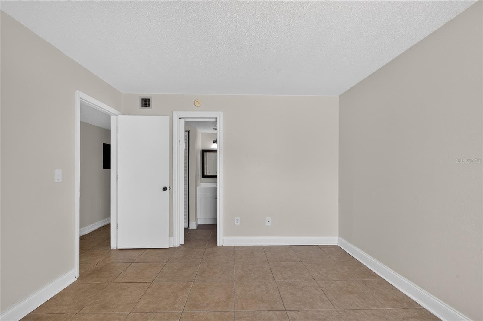 2nd bdrm - 3461 CLARK RD #160, SARASOTA