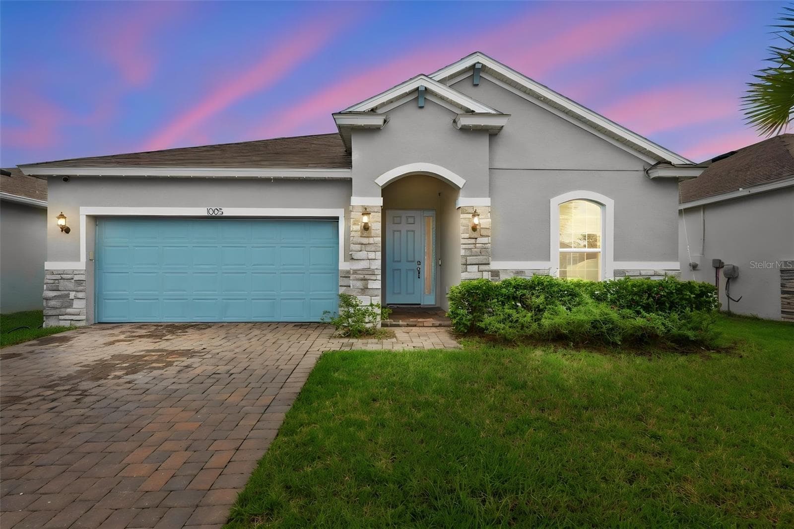 Single Family Residence at 1005 CHELAN FALLS DR, DELAND, photo 2 of 40