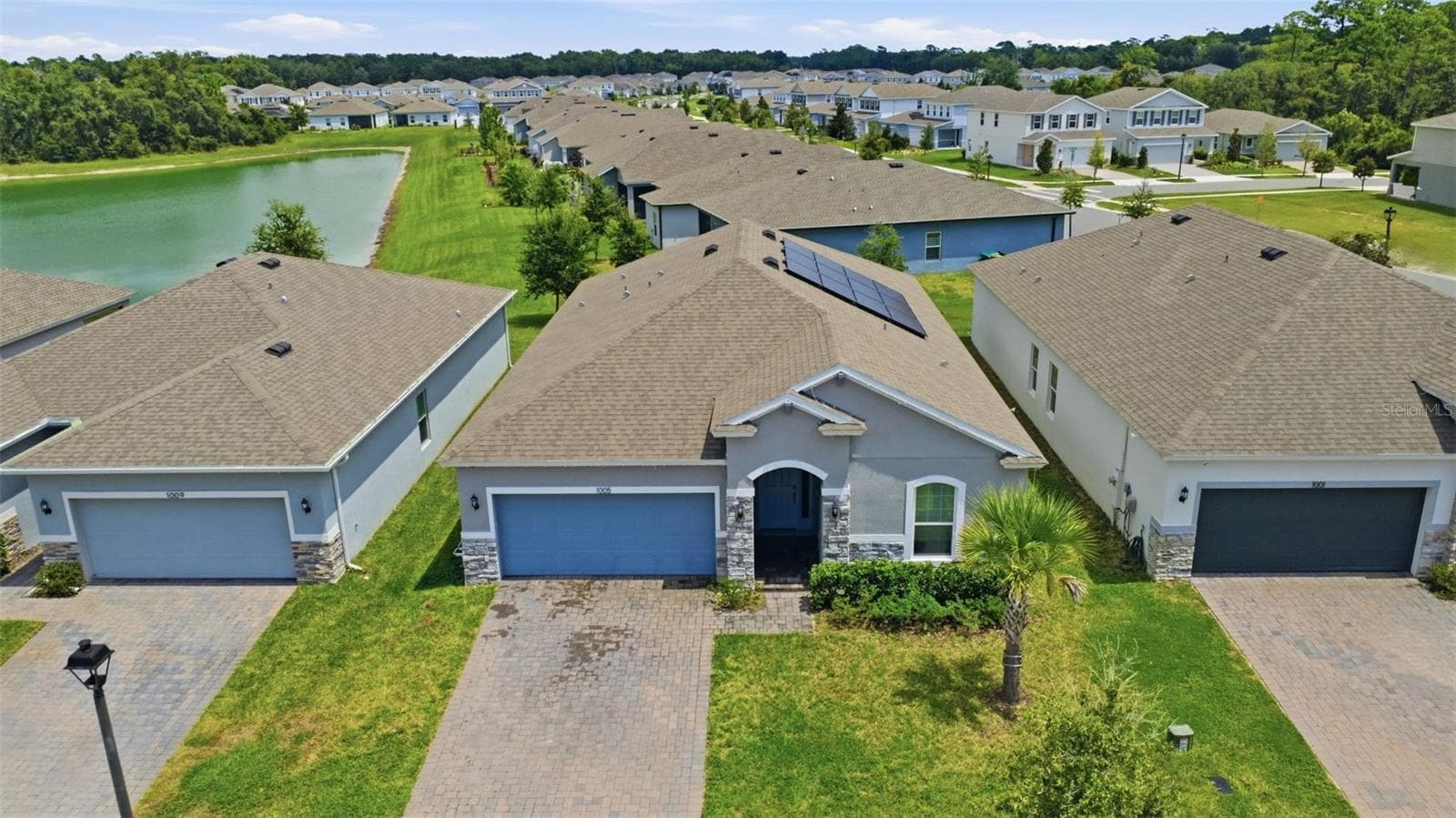 Single Family Residence at 1005 CHELAN FALLS DR, DELAND, photo 9 of 40