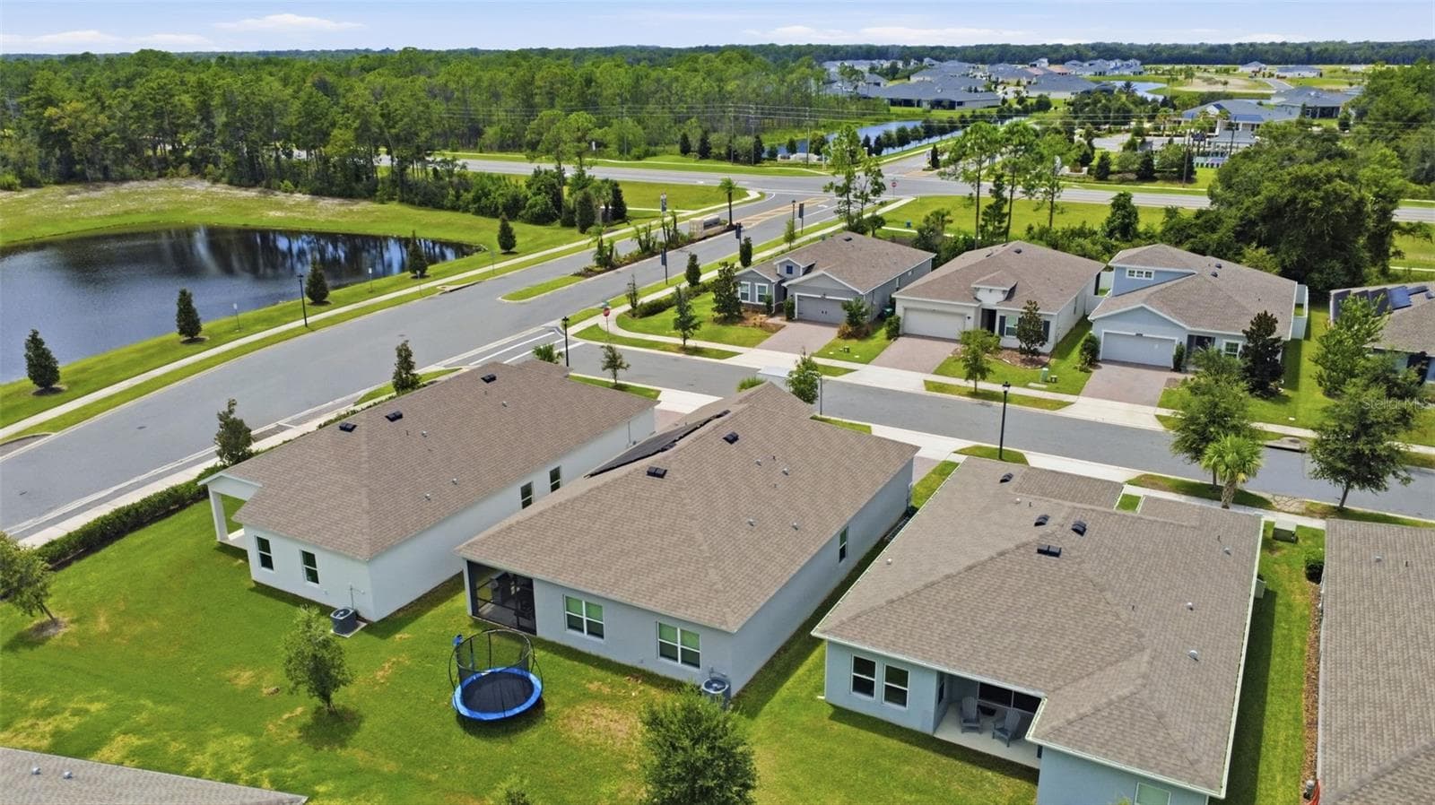 Single Family Residence at 1005 CHELAN FALLS DR, DELAND, photo 12 of 40