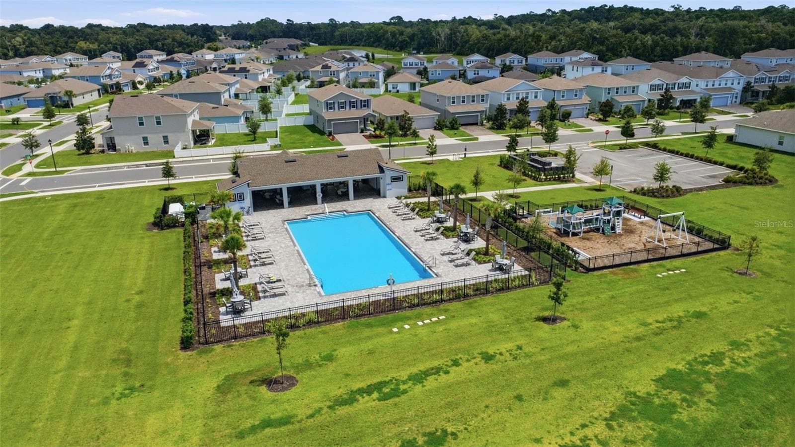 Single Family Residence at 1005 CHELAN FALLS DR, DELAND, photo 13 of 40