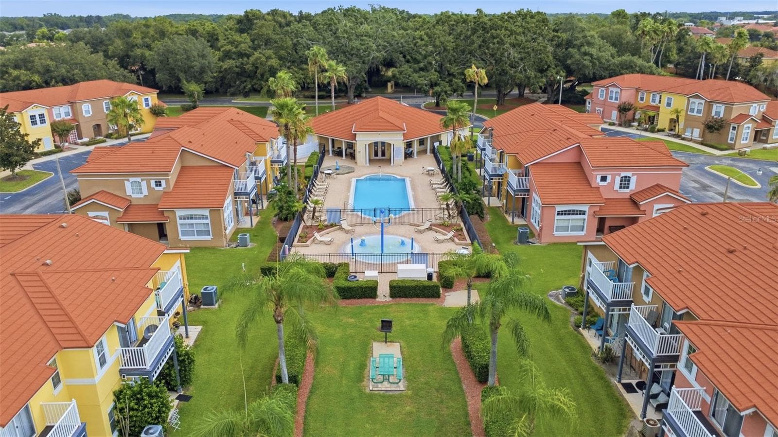 Single Family Residence at 4613 FORMBY CT, KISSIMMEE, photo 11 of 45