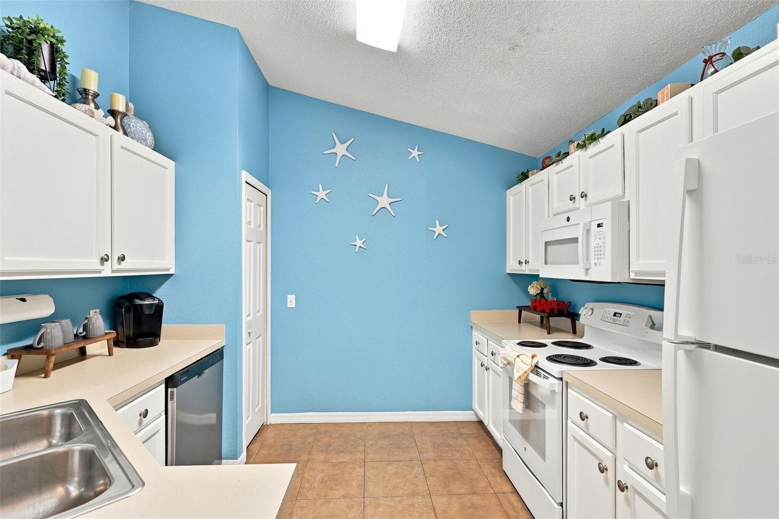 Single Family Residence at 4613 FORMBY CT, KISSIMMEE, photo 26 of 45