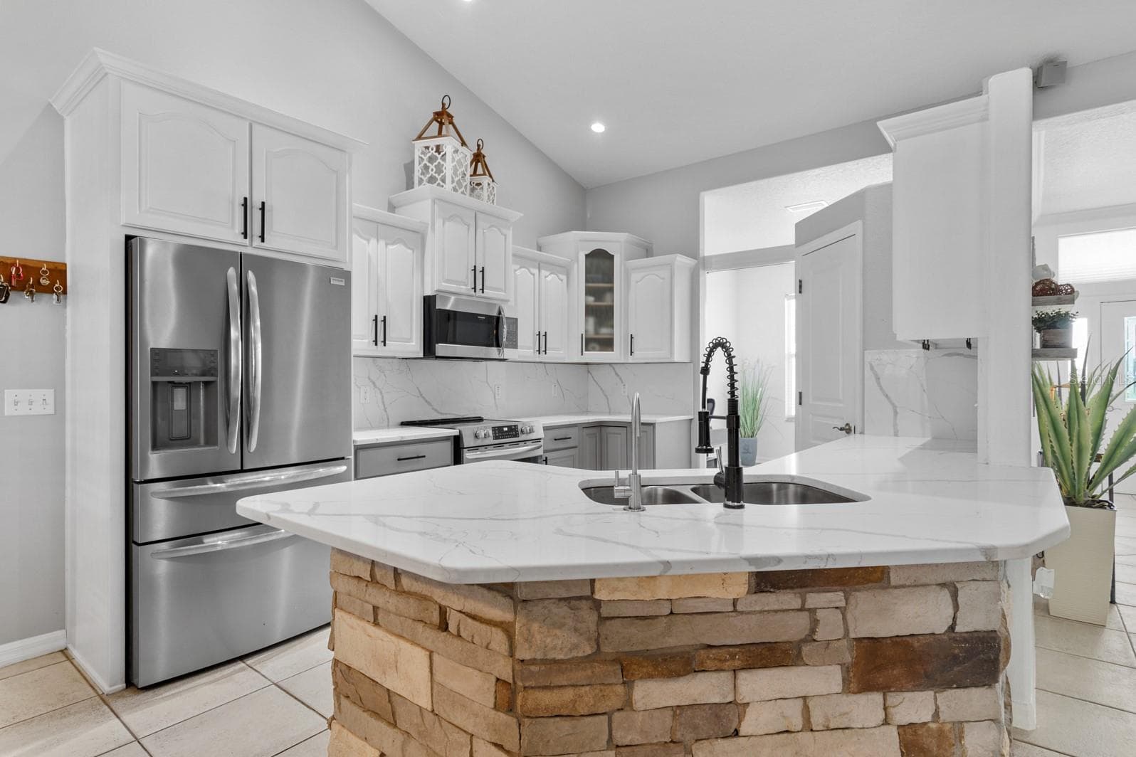 Single Family Residence at 1910 LEE WOOD CT, ST CLOUD, photo 21 of 57