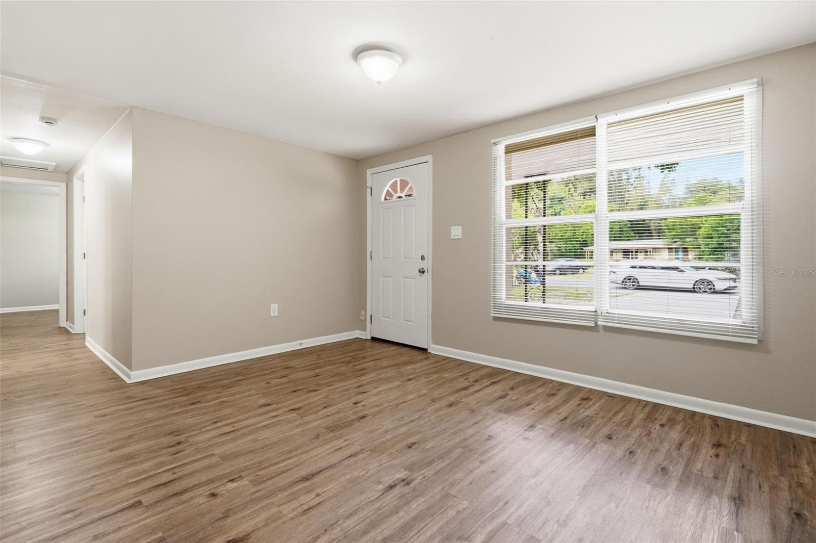 Single Family Residence at 3209 N 45TH ST, TAMPA, photo 5 of 25