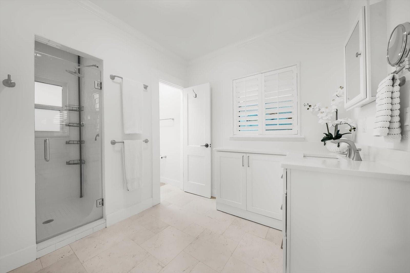 Single Family Residence at 751 MANDALAY AVE, CLEARWATER BEACH, photo 21 of 58