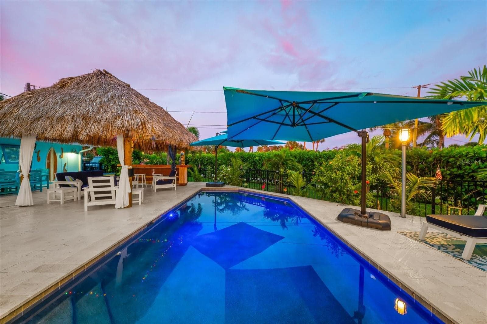 Single Family Residence at 751 MANDALAY AVE, CLEARWATER BEACH, photo 29 of 58