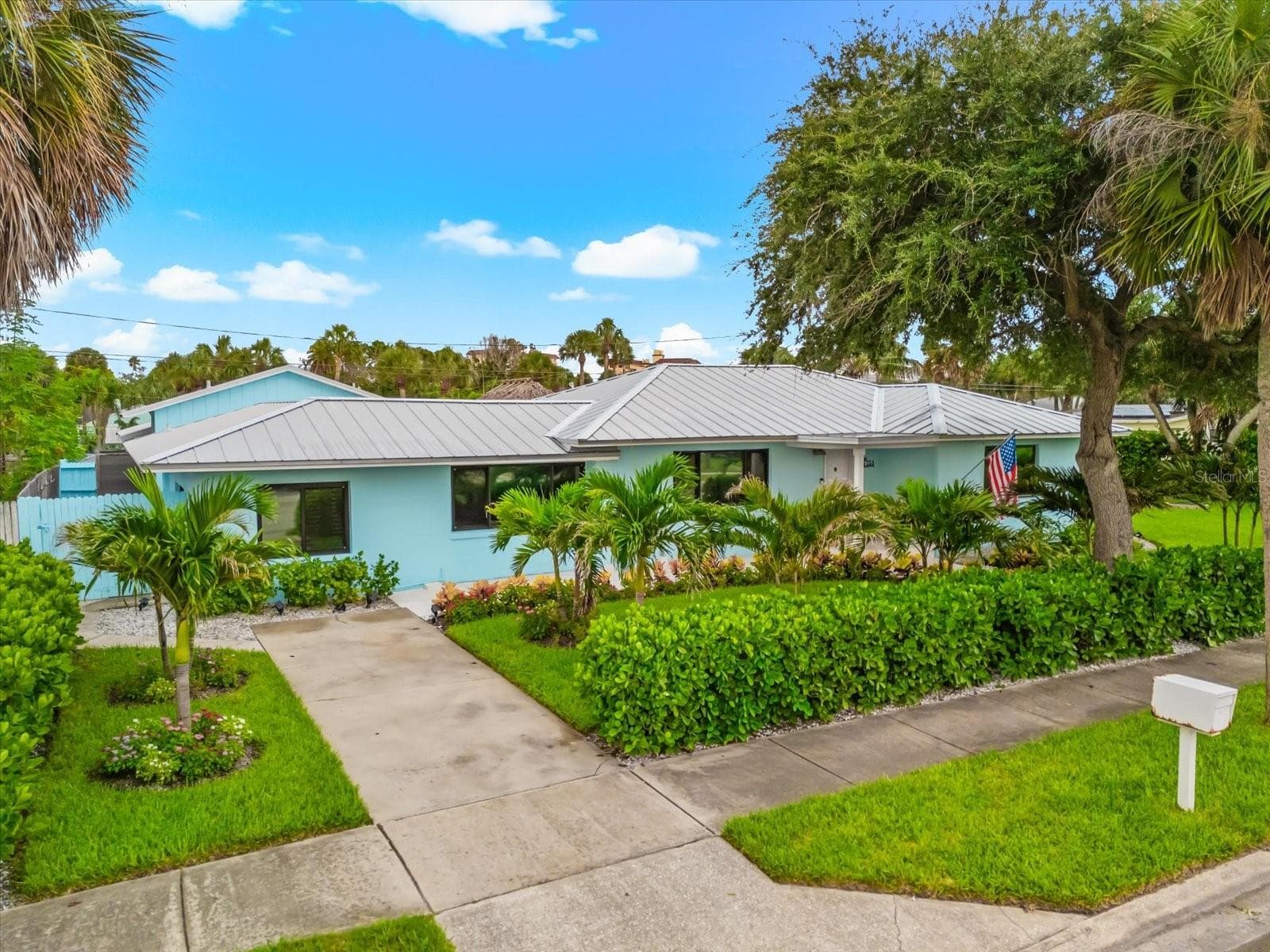 Single Family Residence at 751 MANDALAY AVE, CLEARWATER BEACH, photo 44 of 58
