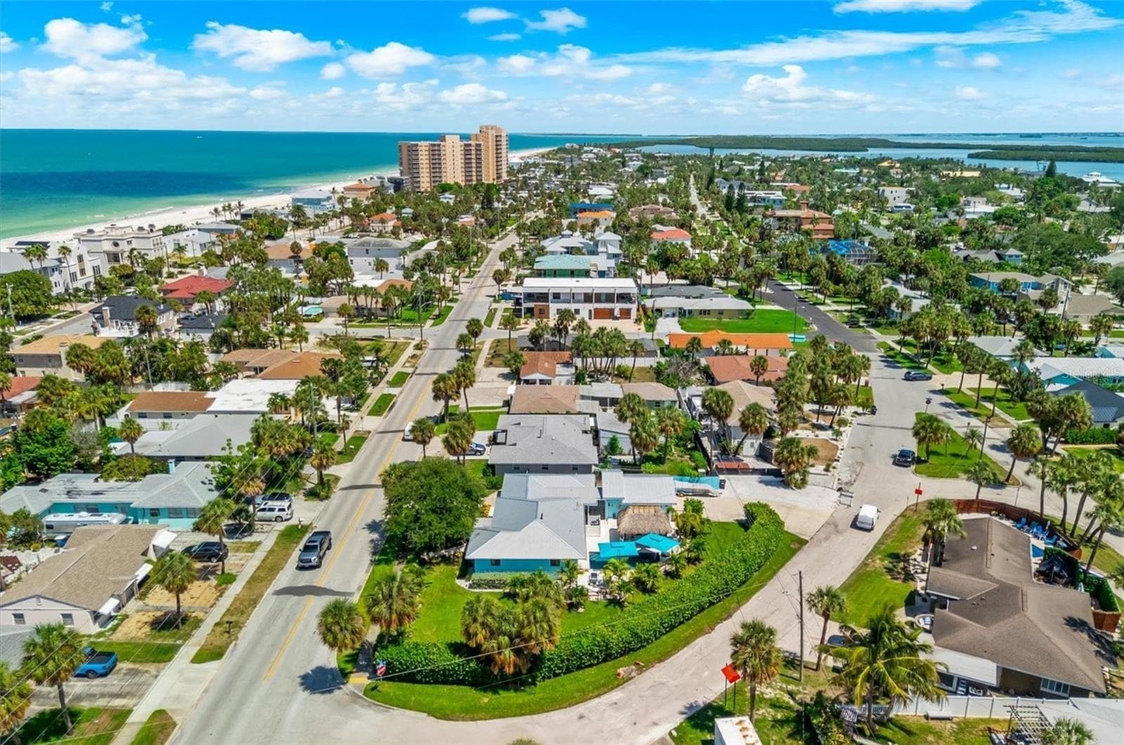 Single Family Residence at 751 MANDALAY AVE, CLEARWATER BEACH, photo 54 of 58