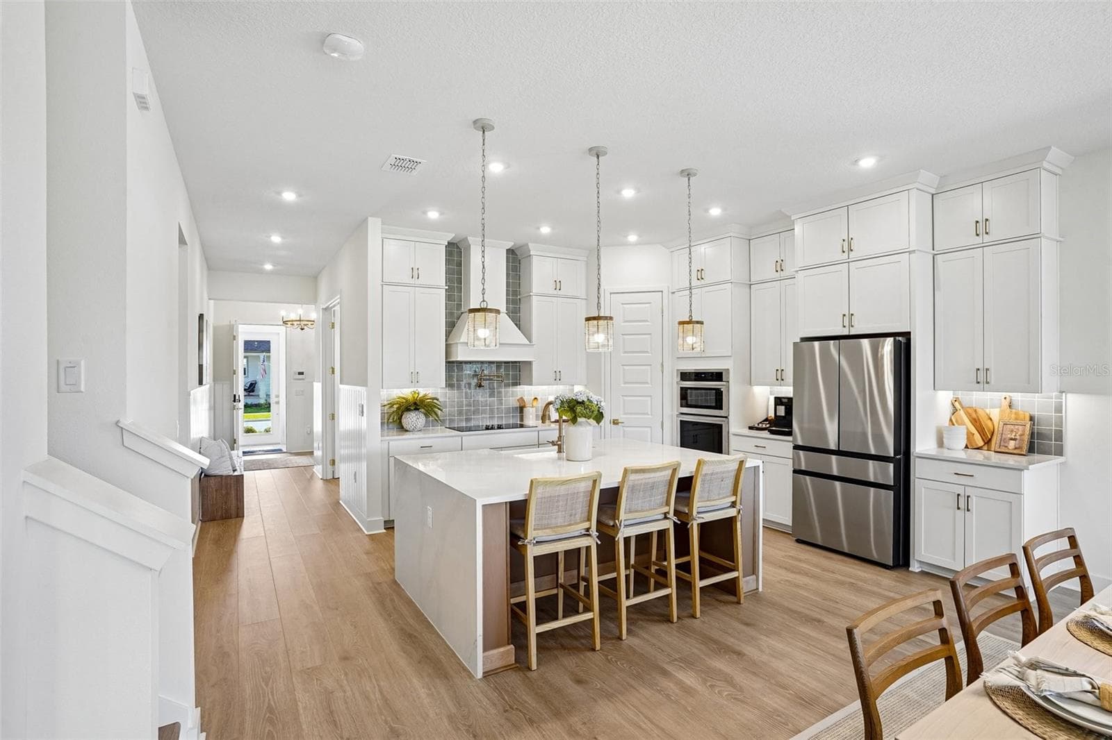 Kitchen/Foyer (representative photo) - 17428 HONEYBELL TANGELO CT, WINTER GARDEN