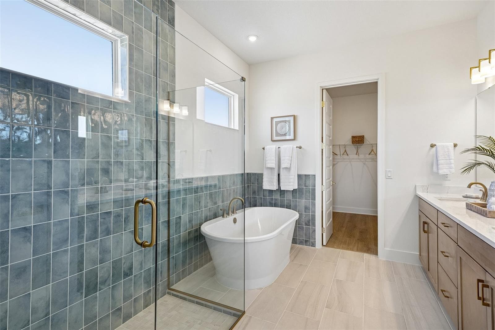 Primary Bathroom (representative photo) - 17428 HONEYBELL TANGELO CT, WINTER GARDEN