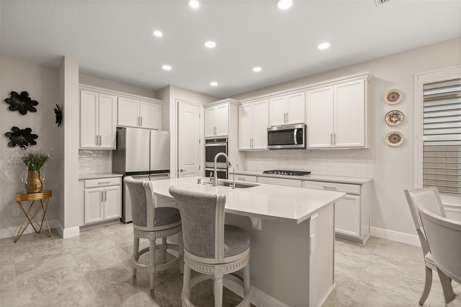 Single Family Residence at 17307 BAL HARBOUR DR, WINTER GARDEN, photo 12 of 47