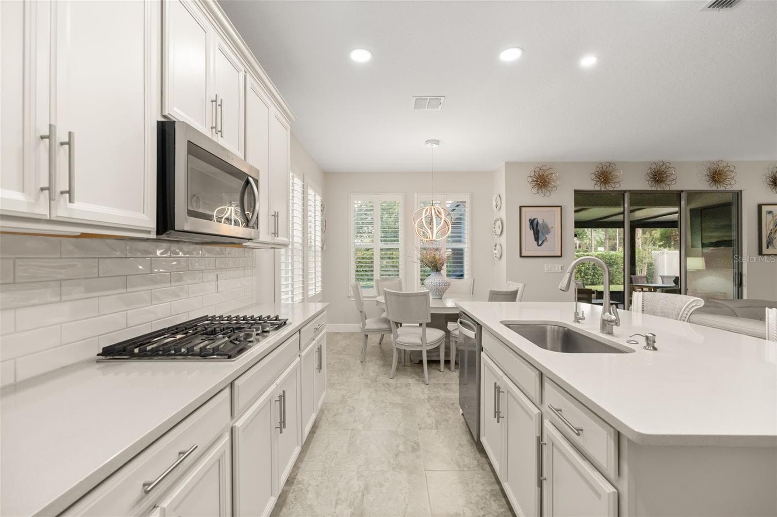 Single Family Residence at 17307 BAL HARBOUR DR, WINTER GARDEN, photo 14 of 47
