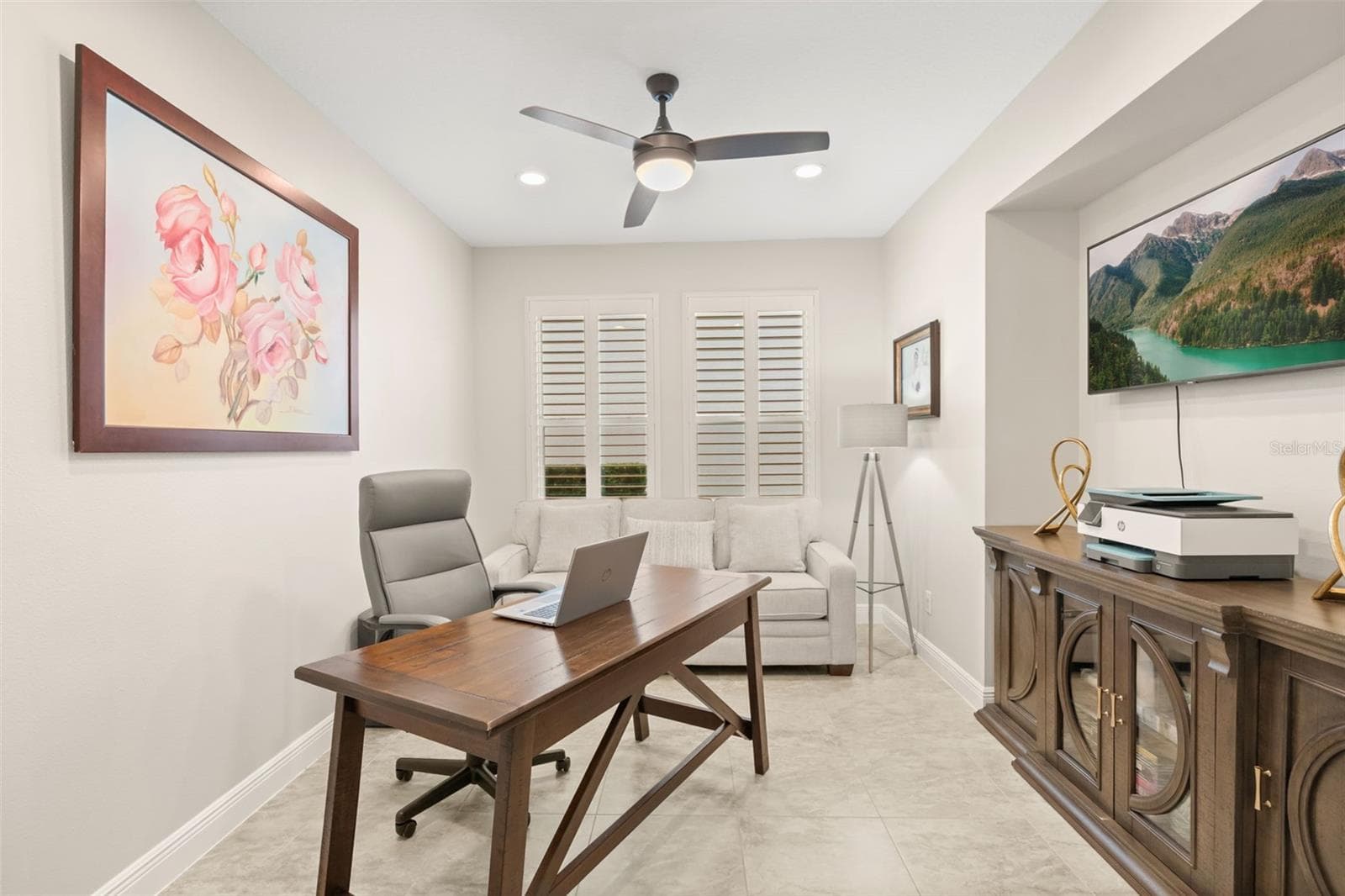 Single Family Residence at 17307 BAL HARBOUR DR, WINTER GARDEN, photo 17 of 47
