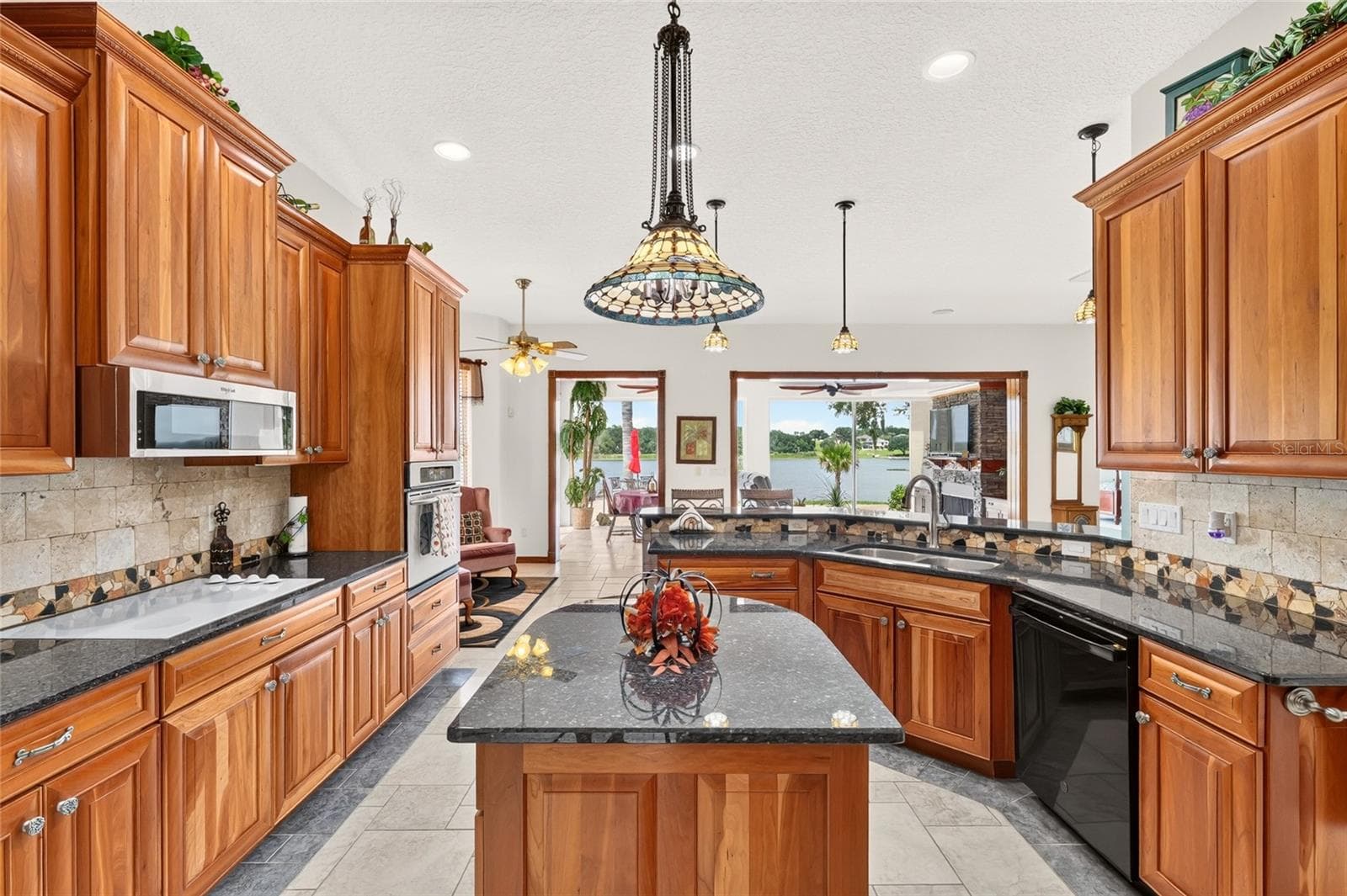 Single Family Residence at 1833 SHORE LINE DR, LEESBURG, photo 14 of 58