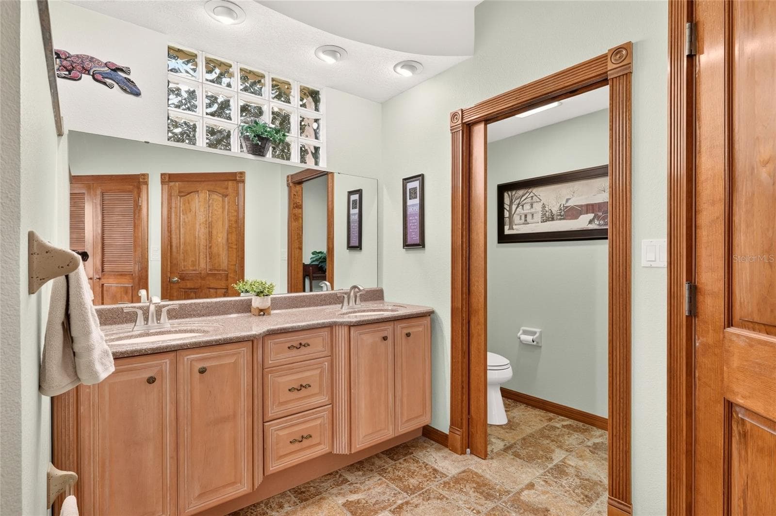 Single Family Residence at 1833 SHORE LINE DR, LEESBURG, photo 22 of 58